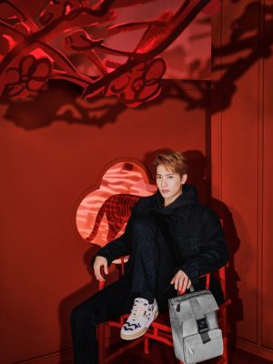 FENDI-2022-Spring-Festival-Capsule-Collection_Special-Shooting_Jackson-Wang_1-scaled FENDI-2022-Spring-Festival-Capsule-Collection_Special-Shooting_Jackson-Wang_1-scaled