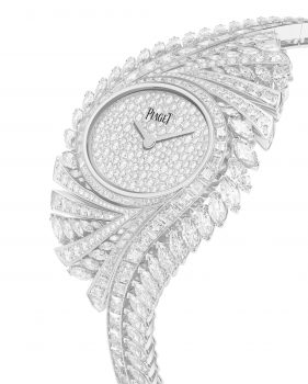 Piaget_Limelight Gala_High Jewellery_G0A45171_Side